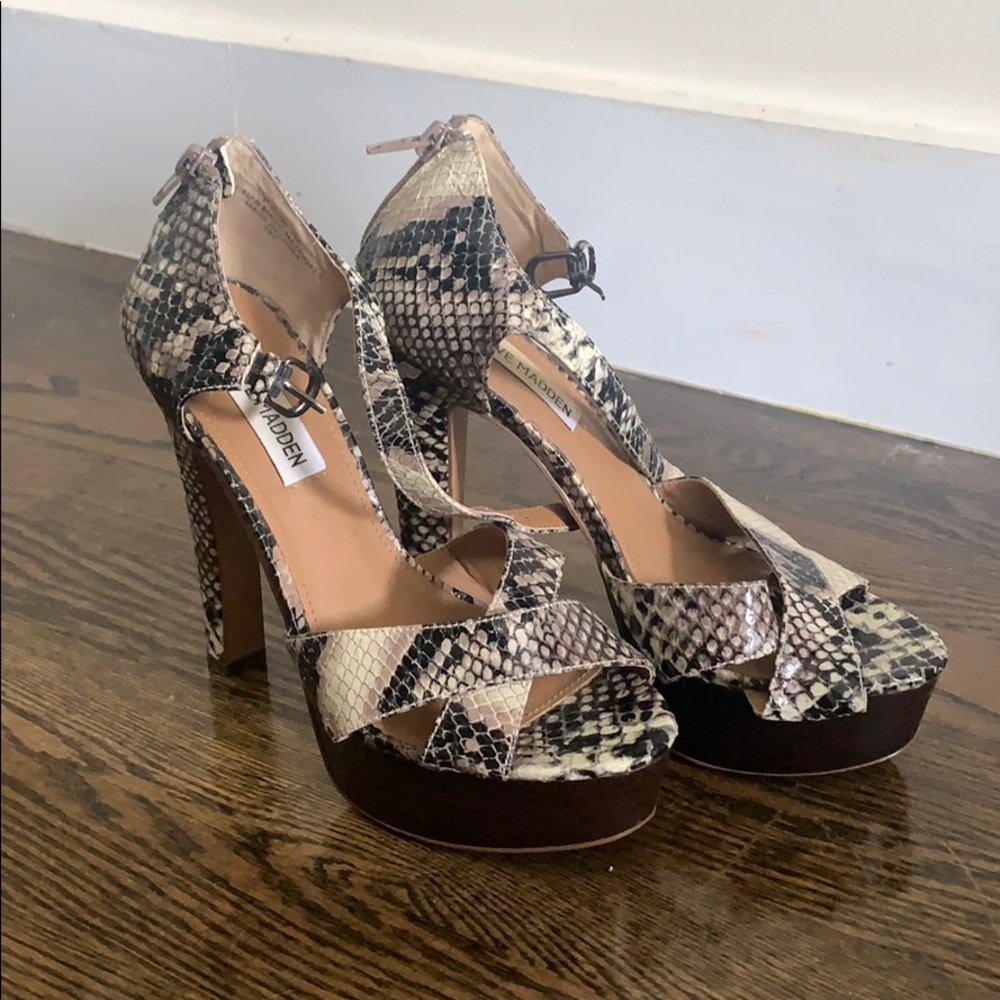 Steve Madden snakeskin heels